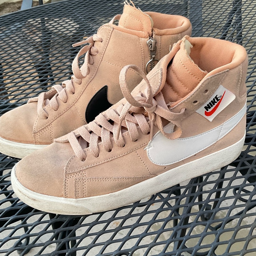 Nike Blazer Mid Rebel Suede Pink Beige 917862-800 Women’s Size 7.5 Sneakers